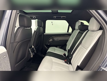 Used Land Rover Range Rover Sport 2024 for sale - 78161599: Photo