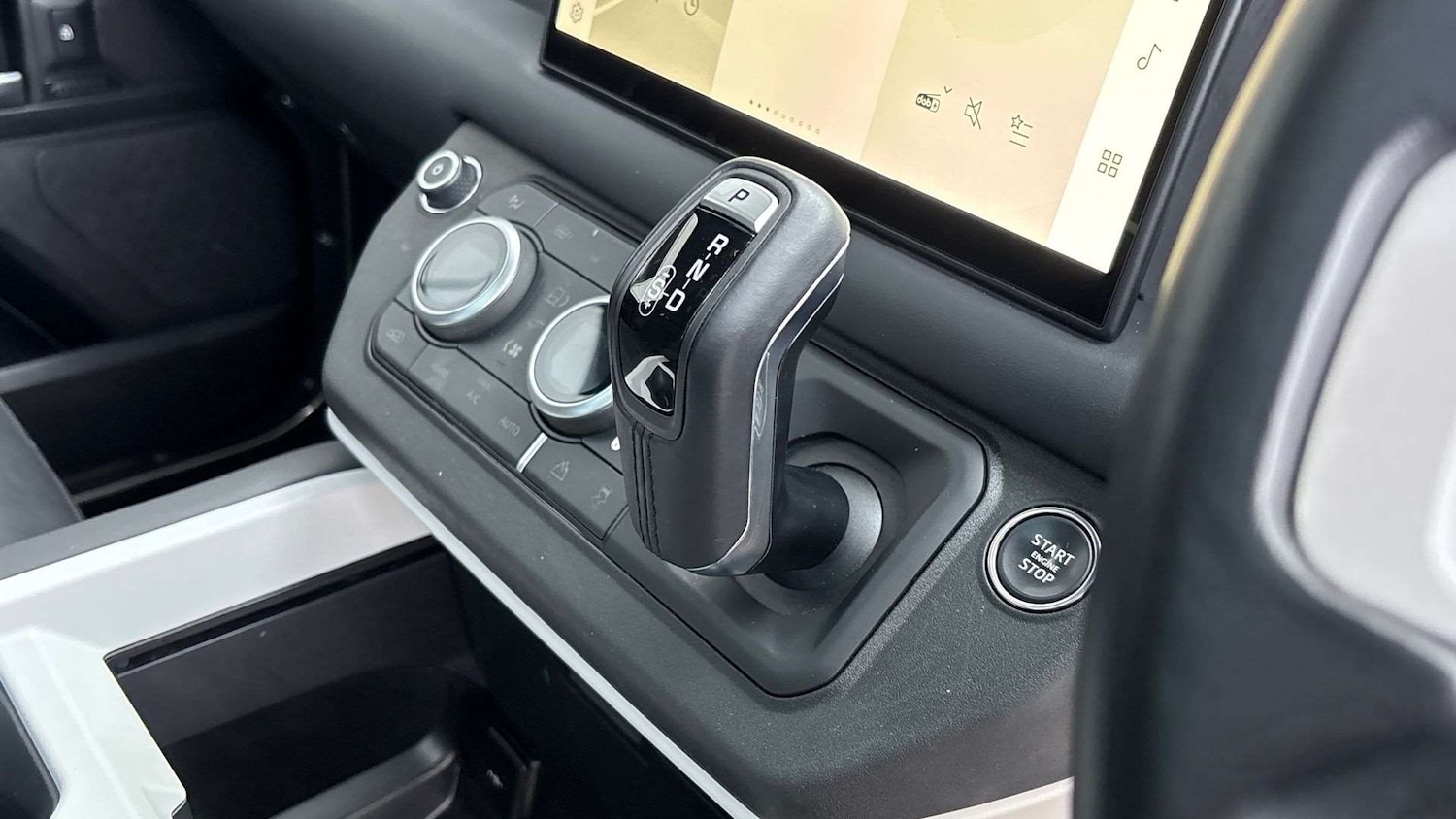 Used Land Rover Defender 2024 for sale - 78161263: Photo 13