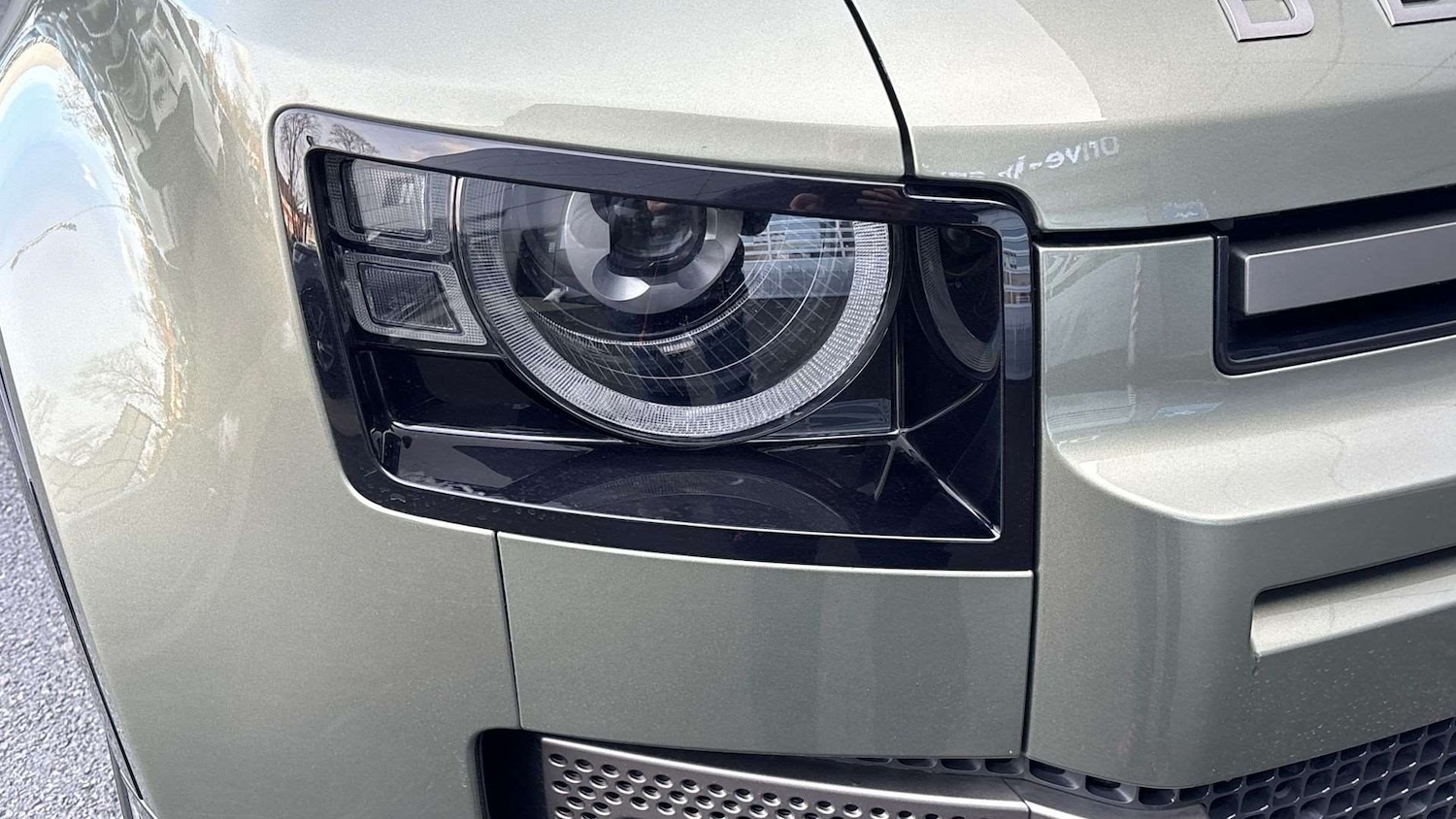 Used Land Rover Defender 2024 for sale - 78161263: Photo 17