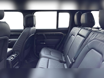 Used Land Rover Defender 2024 for sale - 78161263: Photo