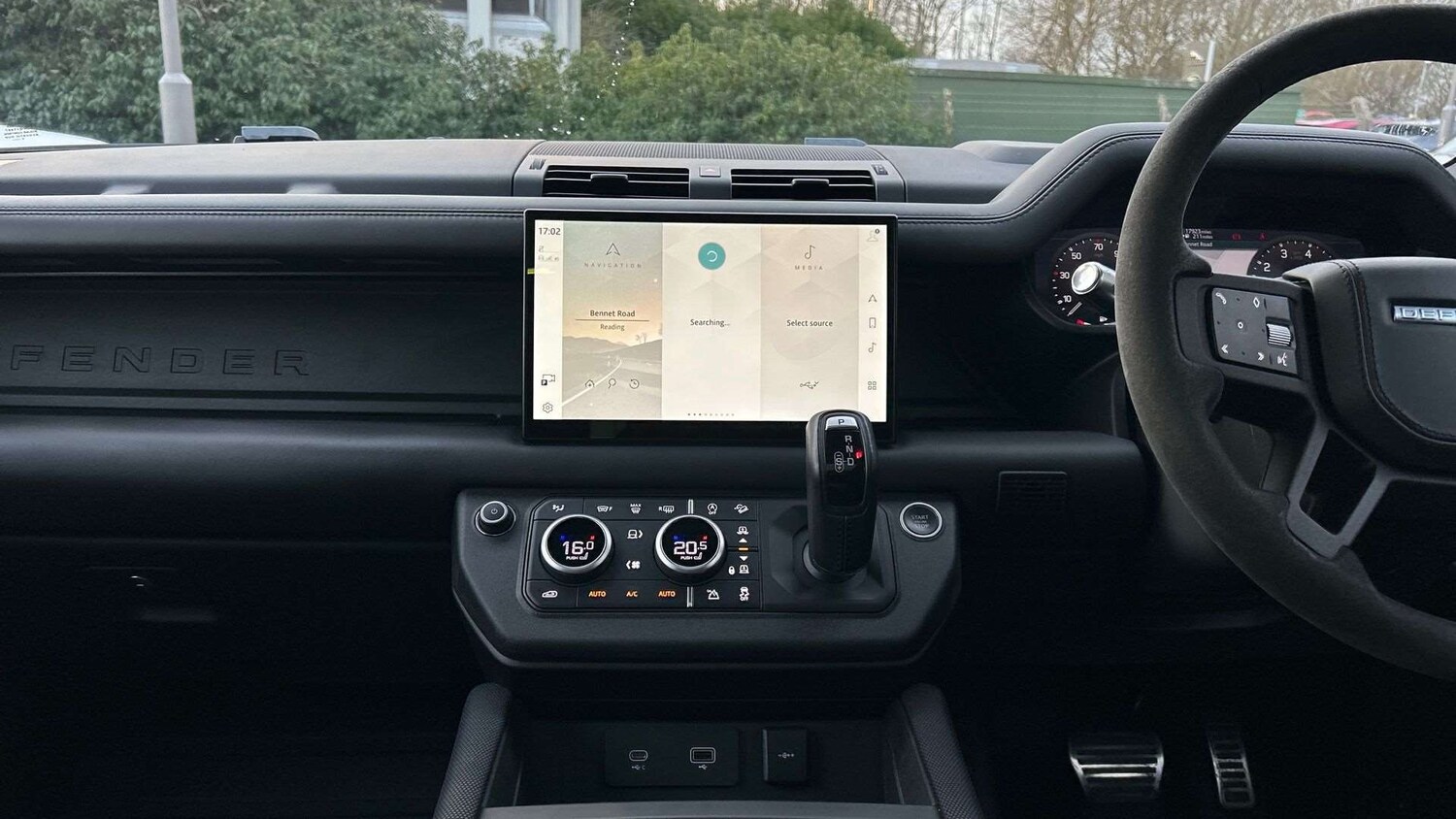 Used Land Rover Defender 2021 for sale - 77741006: Photo 14