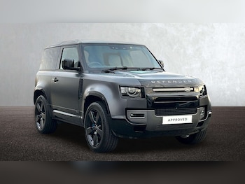 Used Land Rover Defender 2021 for sale - 77741006: Photo
