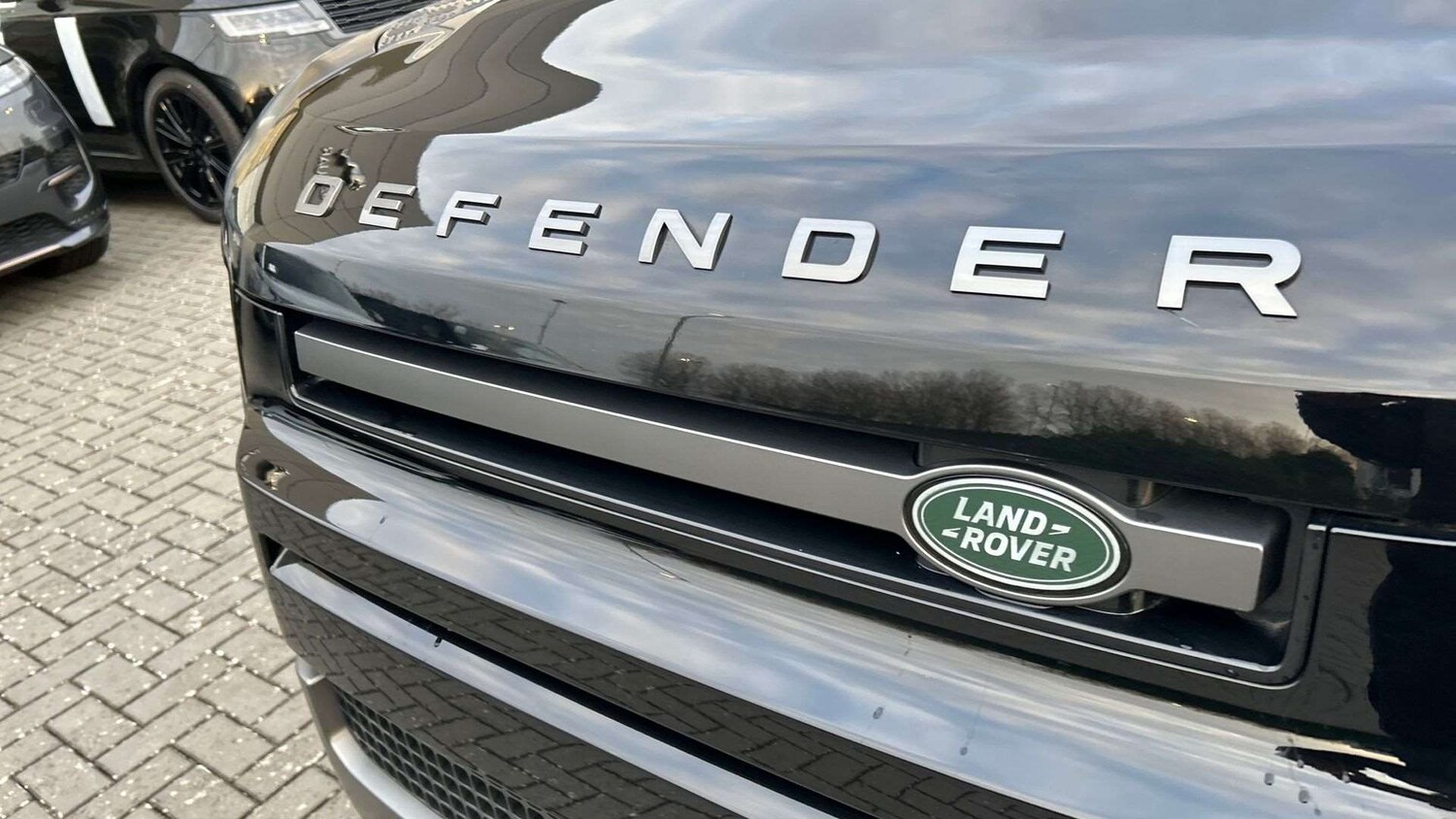 Used Land Rover Defender 2021 for sale - 77741006: Photo 29