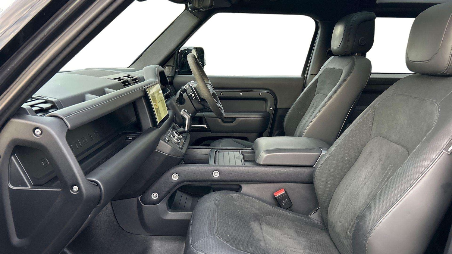 Used Land Rover Defender 2021 for sale - 77741006: Photo 3