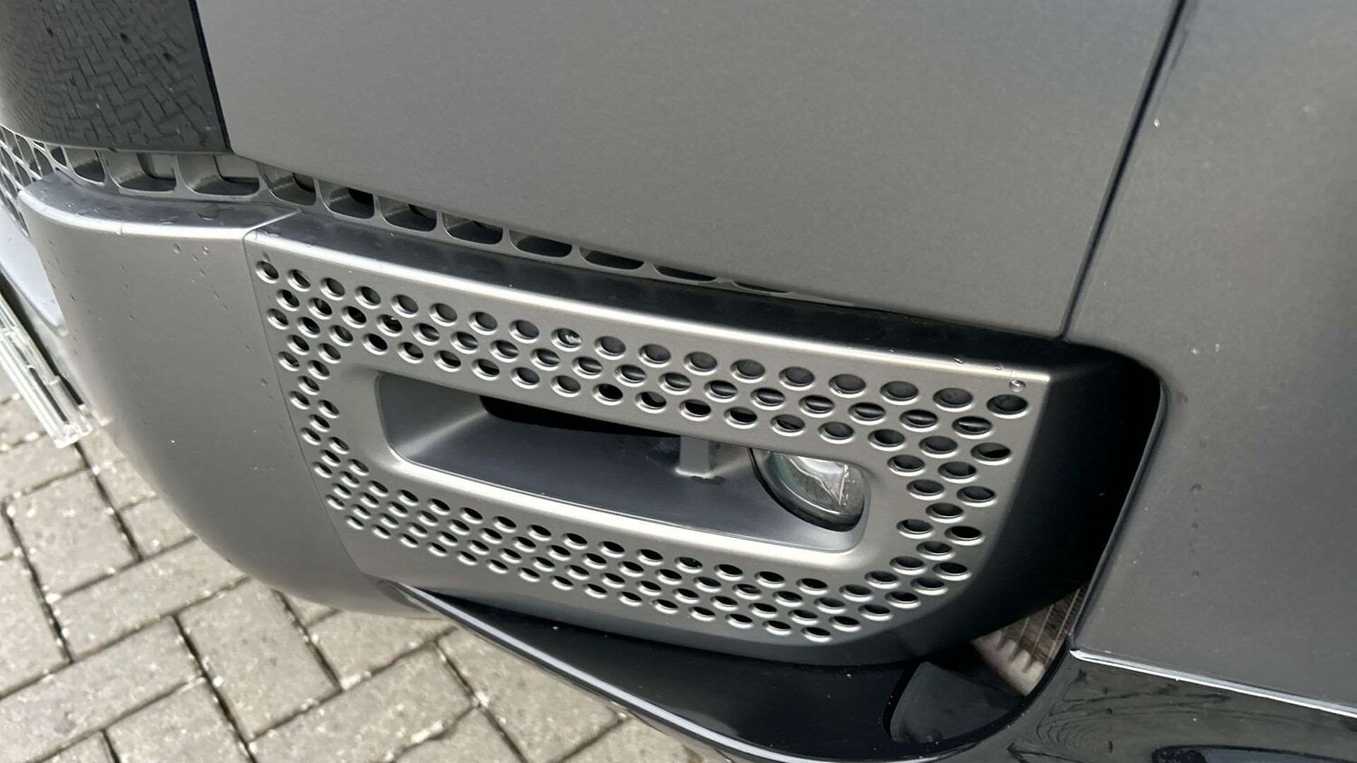 Used Land Rover Defender 2021 for sale - 77741006: Photo 30