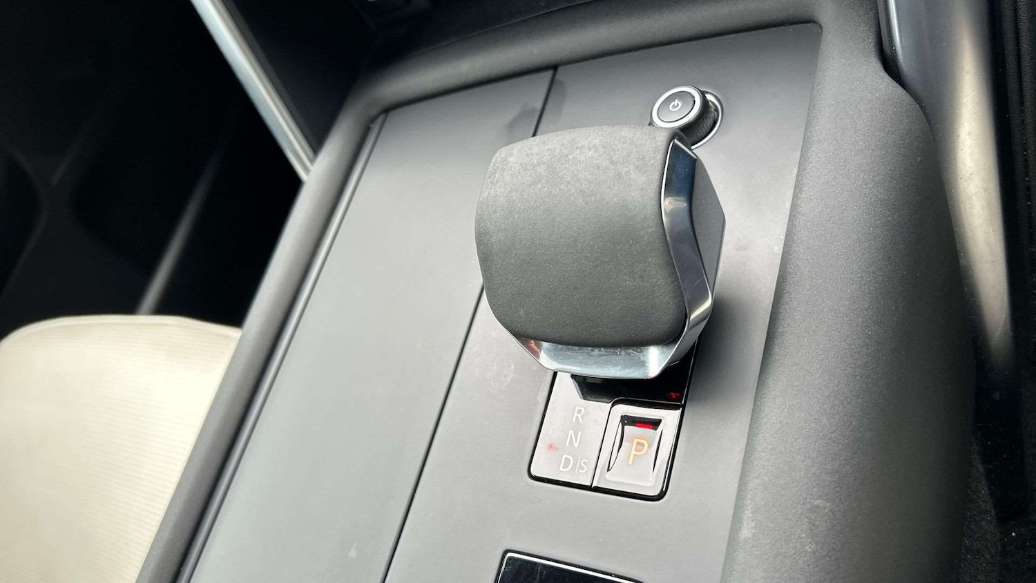 Used Land Rover Discovery 2022 for sale - 76460127: Photo 13