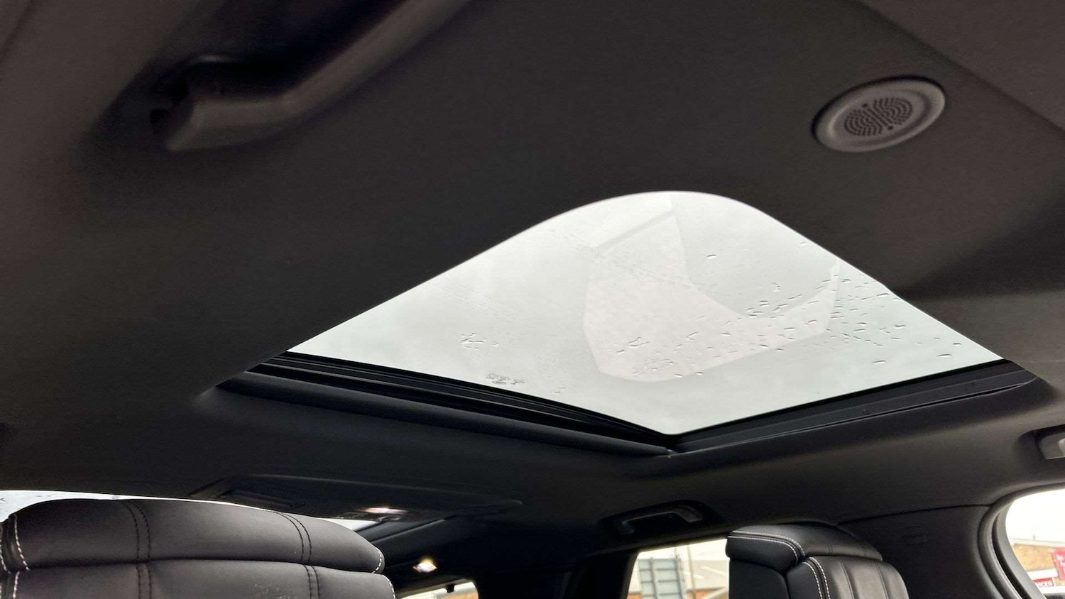 Used Land Rover Discovery 2022 for sale - 76460127: Photo 21