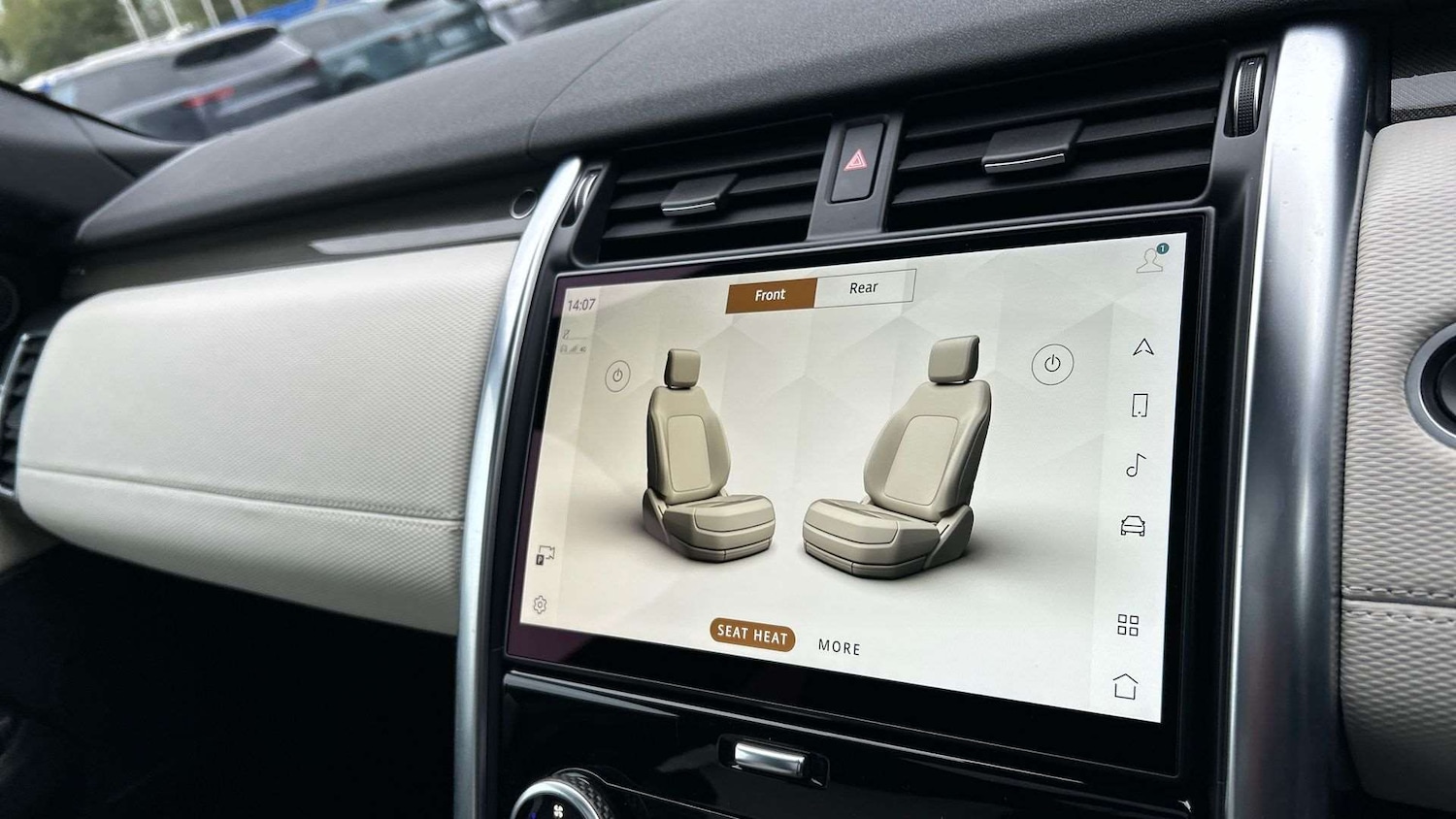 Used Land Rover Discovery 2022 for sale - 76460127: Photo 22