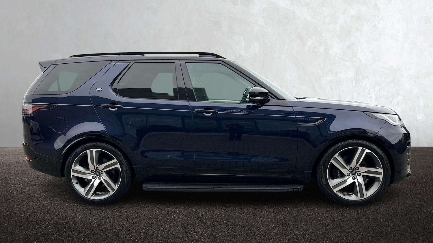 Used Land Rover Discovery 2022 for sale - 76460127: Photo 5