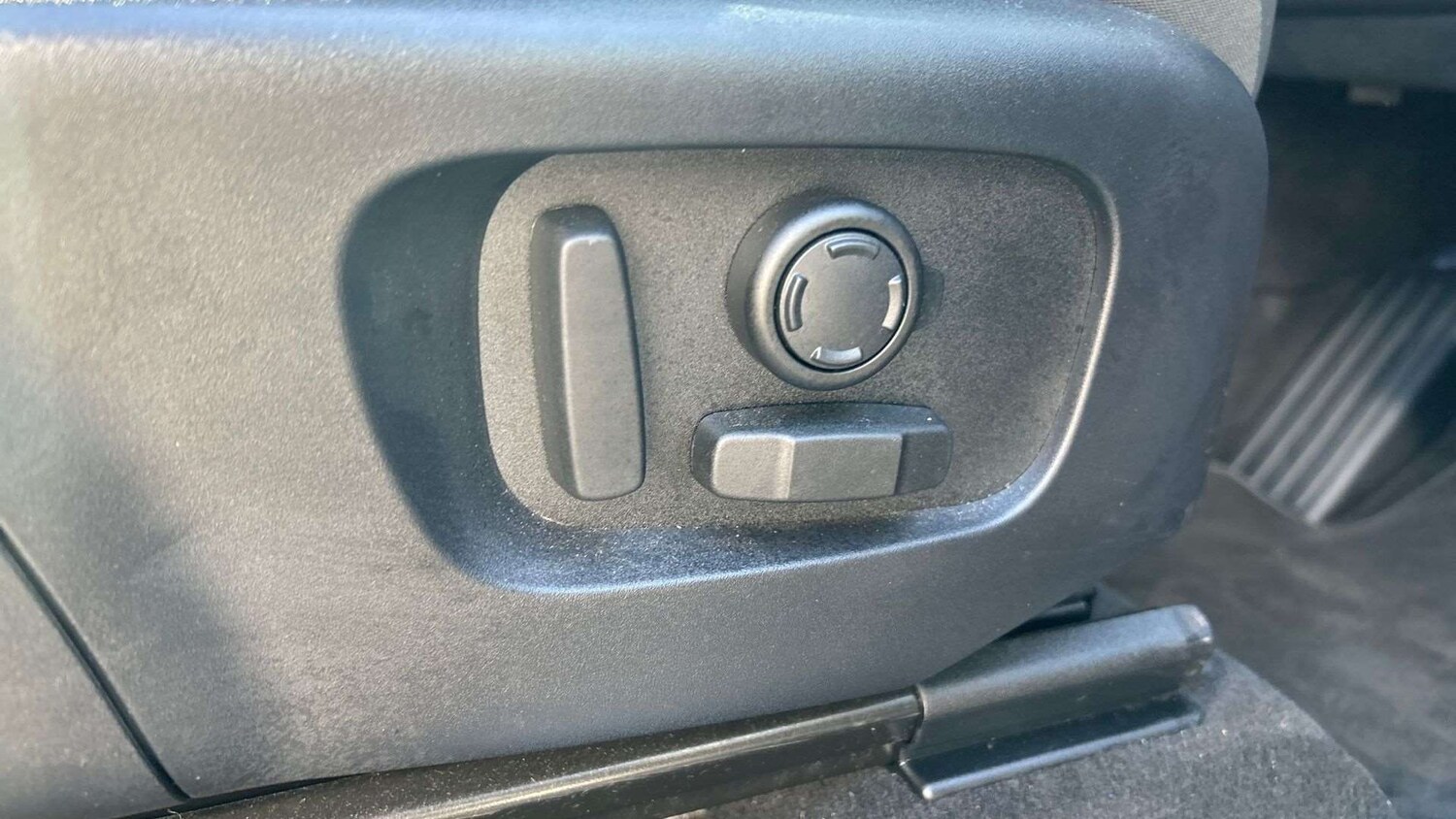 Used Land Rover Discovery Sport 2023 for sale - 78174006: Photo 33