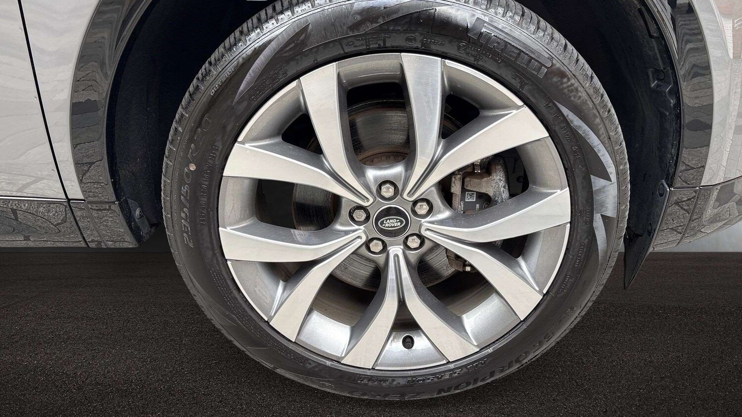 Used Land Rover Discovery Sport 2024 for sale - 77589203: Photo 8