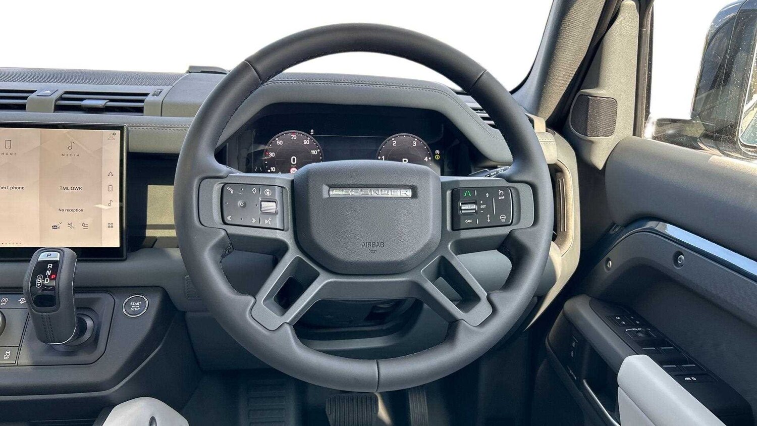 Used Land Rover Defender 2025 for sale - 77472744: Photo 15