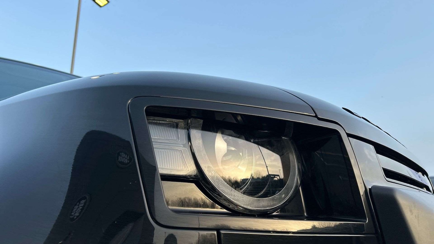 Used Land Rover Defender 2023 for sale - 77772218: Photo 17