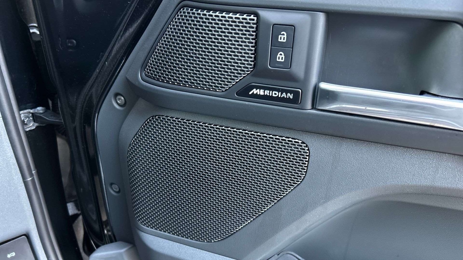 Used Land Rover Defender 2023 for sale - 77772218: Photo 24