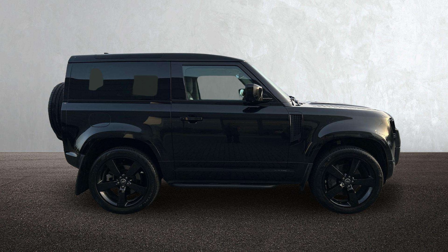 Used Land Rover Defender 2023 for sale - 77772218: Photo 5