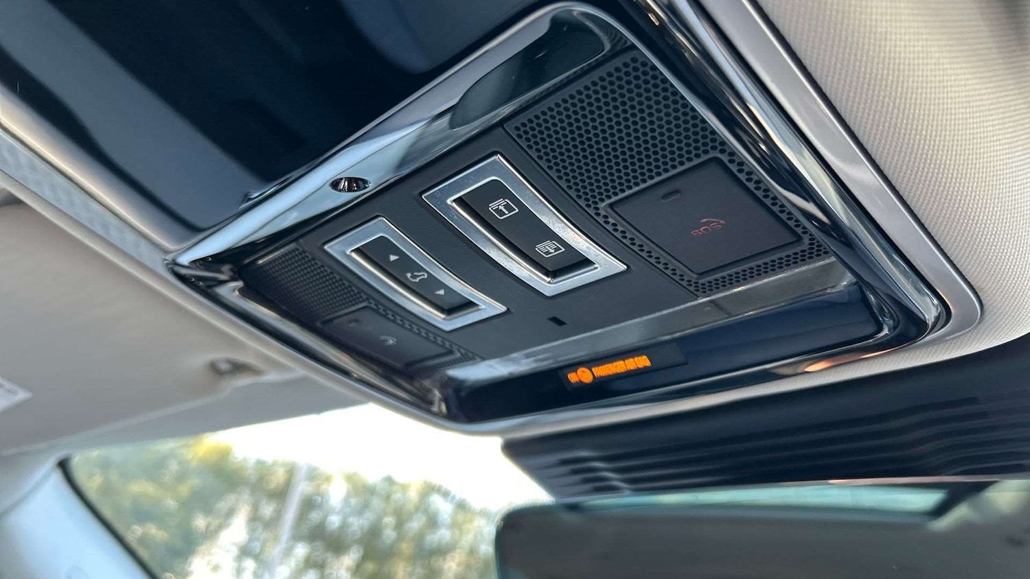 Used Land Rover Range Rover Velar 2025 for sale - 76460595: Photo 23