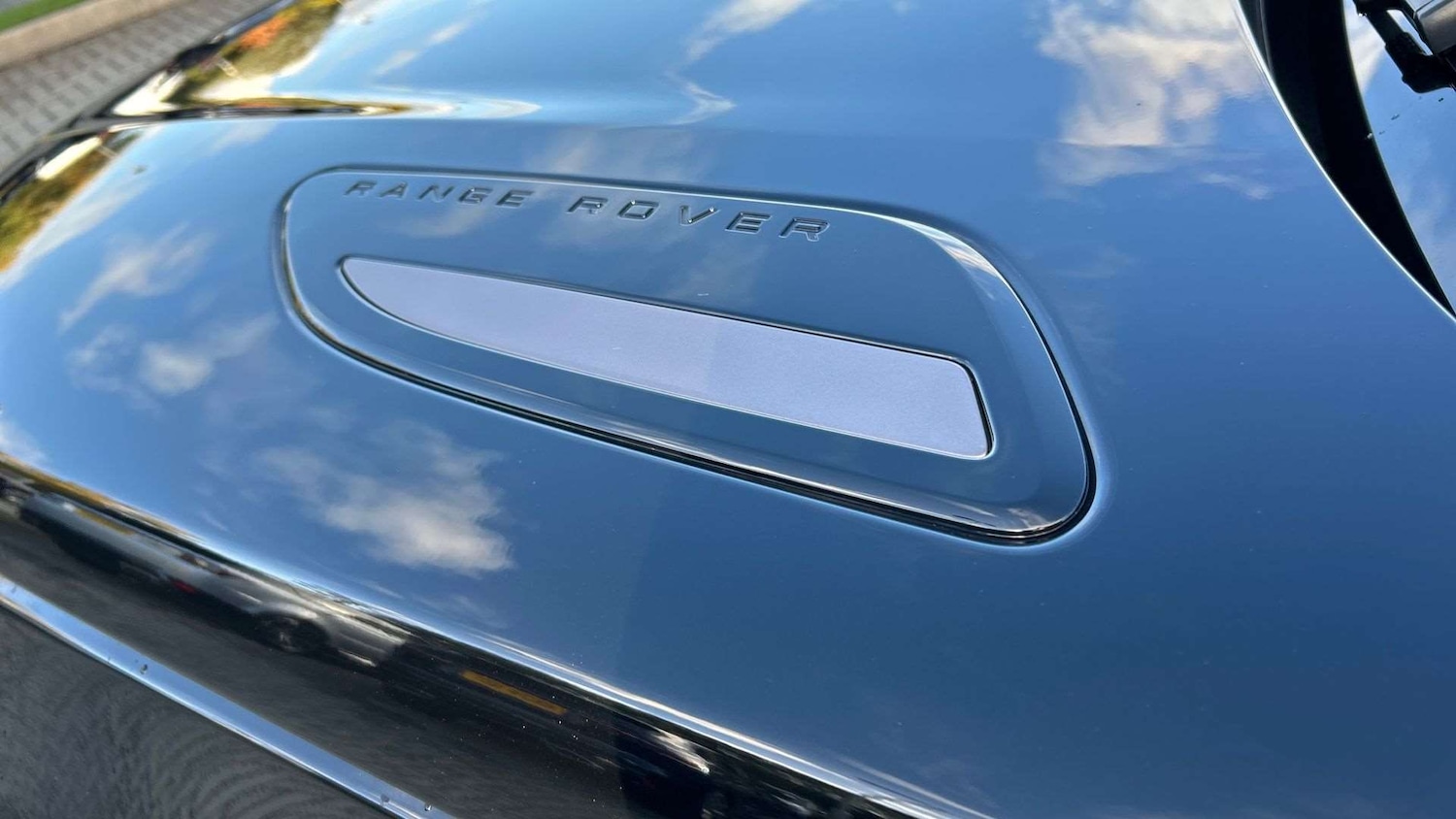 Used Land Rover Range Rover Velar 2025 for sale - 76460595: Photo 28