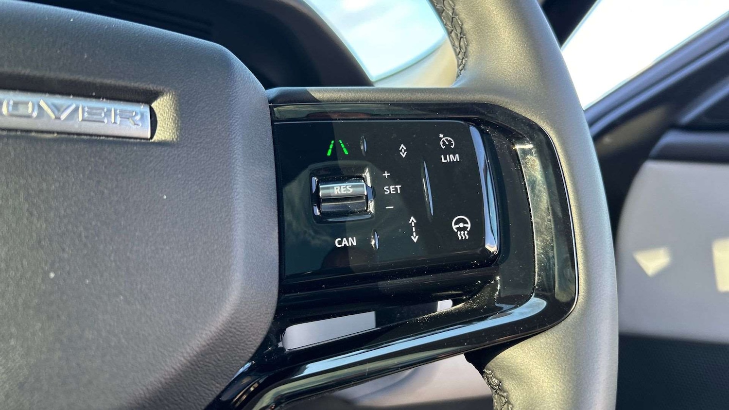 Used Land Rover Range Rover Velar 2025 for sale - 76460595: Photo 34