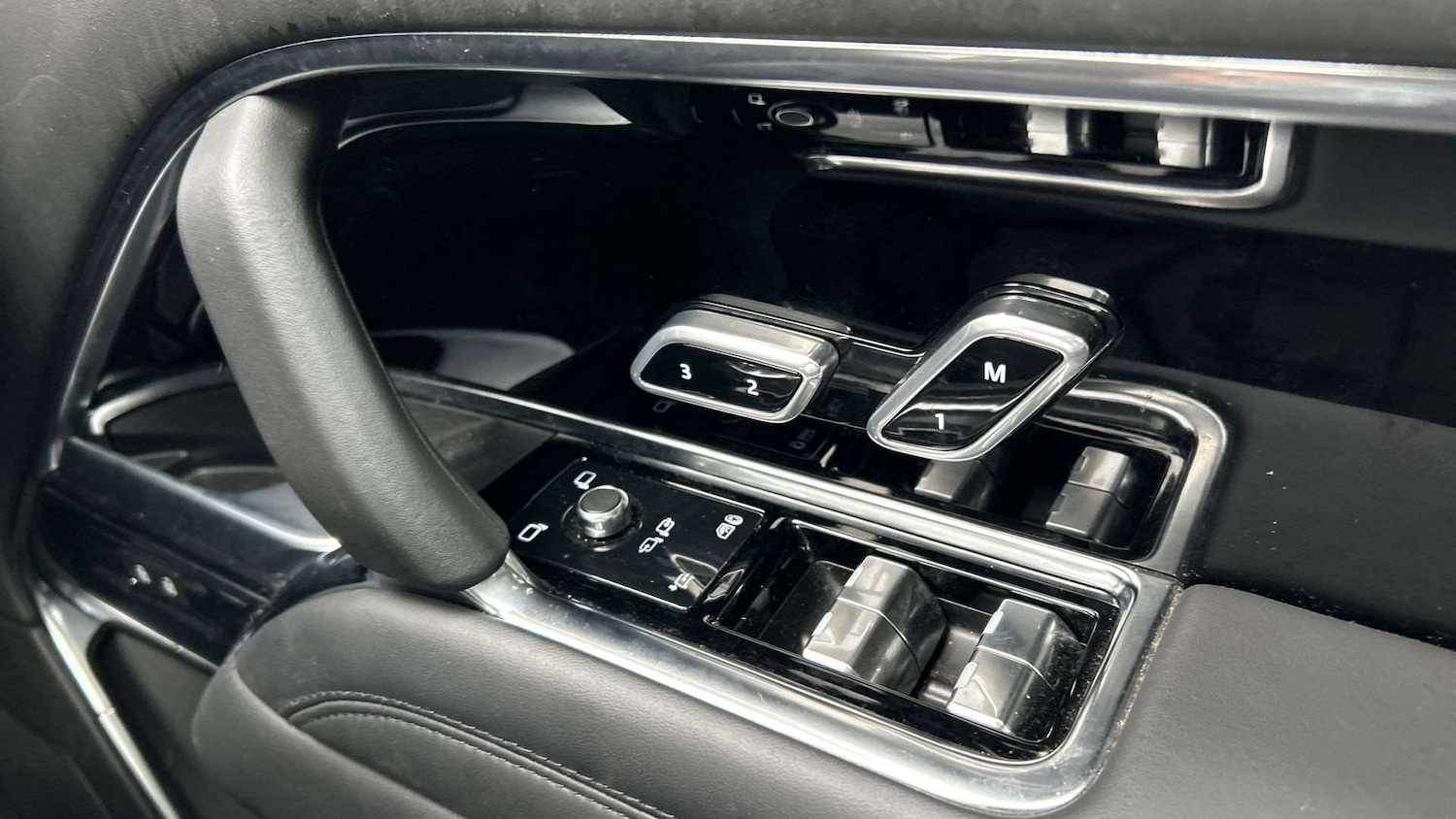 Used Land Rover Range Rover 2024 for sale - 76488072: Photo 25