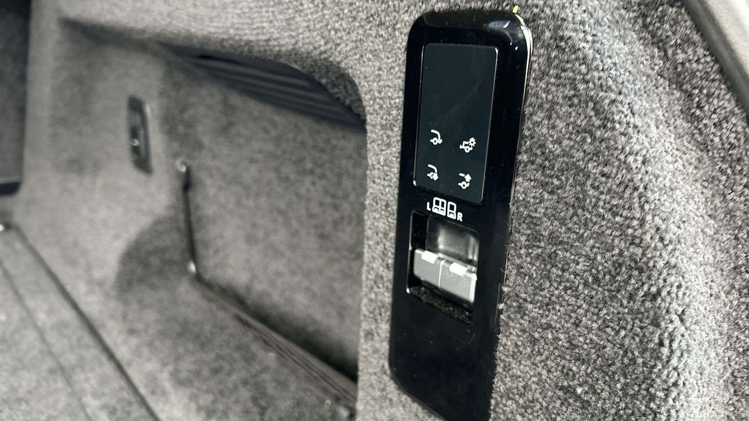 Used Land Rover Range Rover 2024 for sale - 76488072: Photo 27