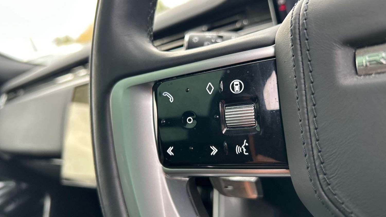 Used Land Rover Range Rover 2024 for sale - 76488072: Photo 34