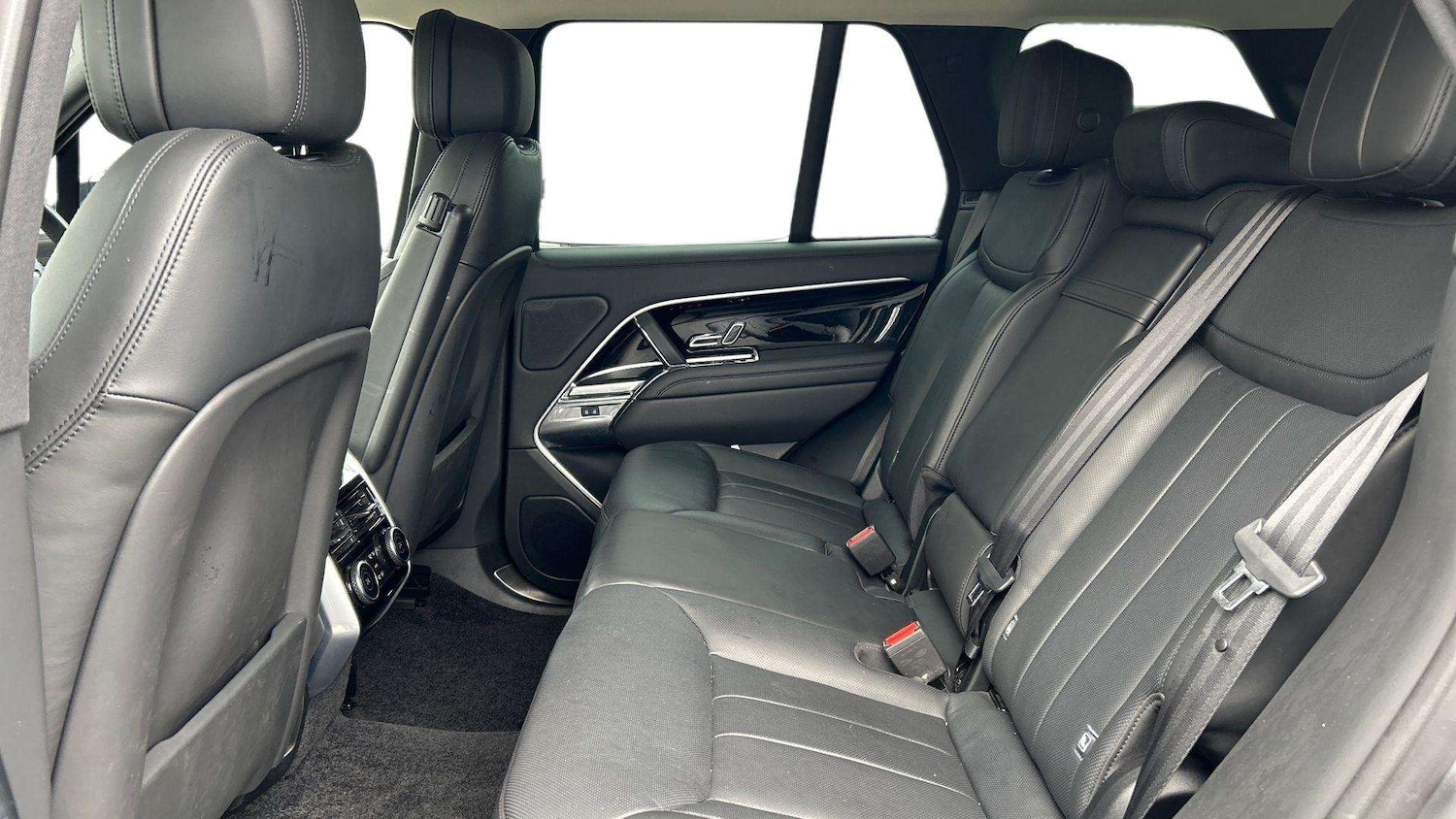 Used Land Rover Range Rover 2024 for sale - 76488072: Photo 4