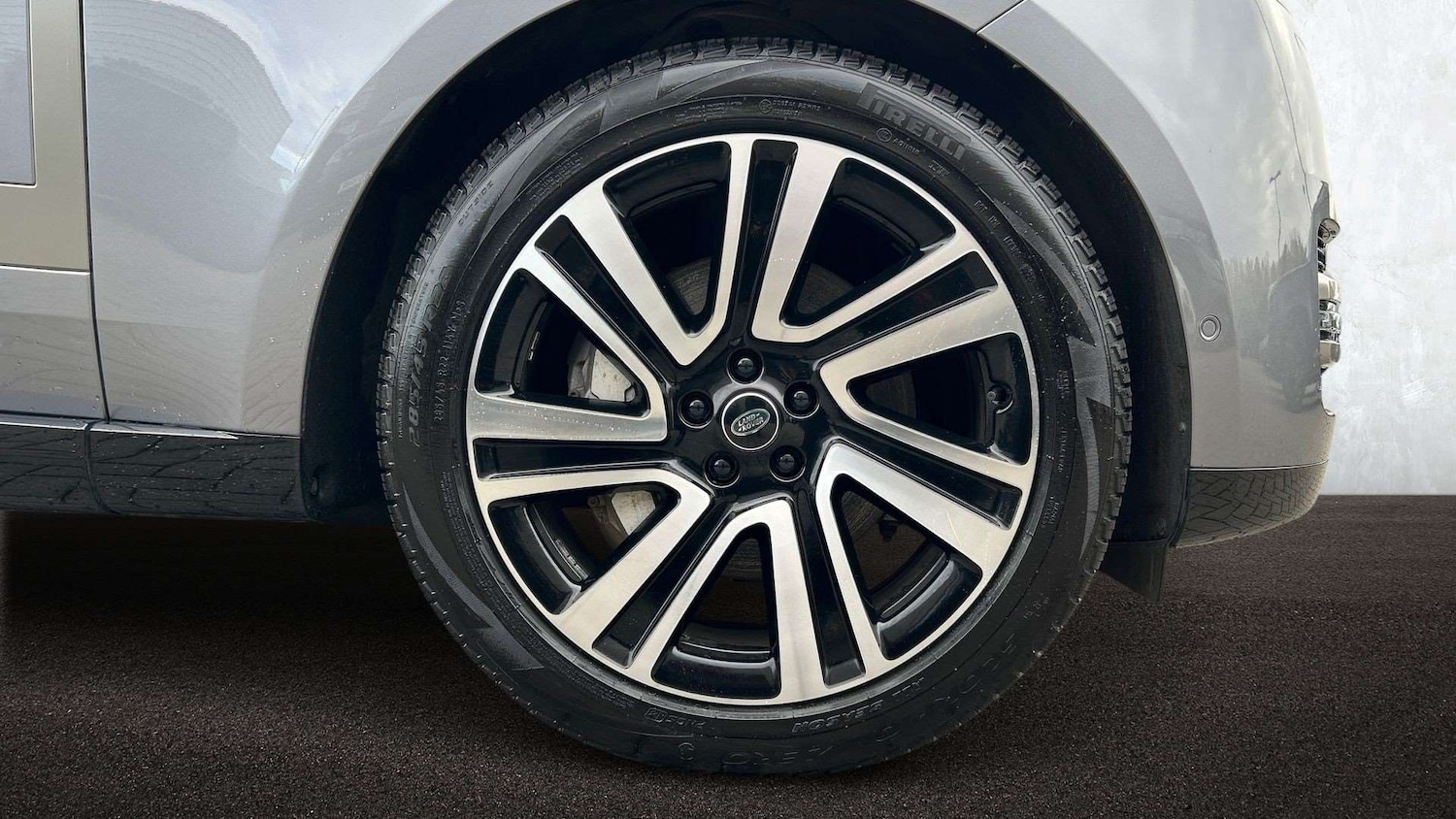 Used Land Rover Range Rover 2024 for sale - 76488072: Photo 8