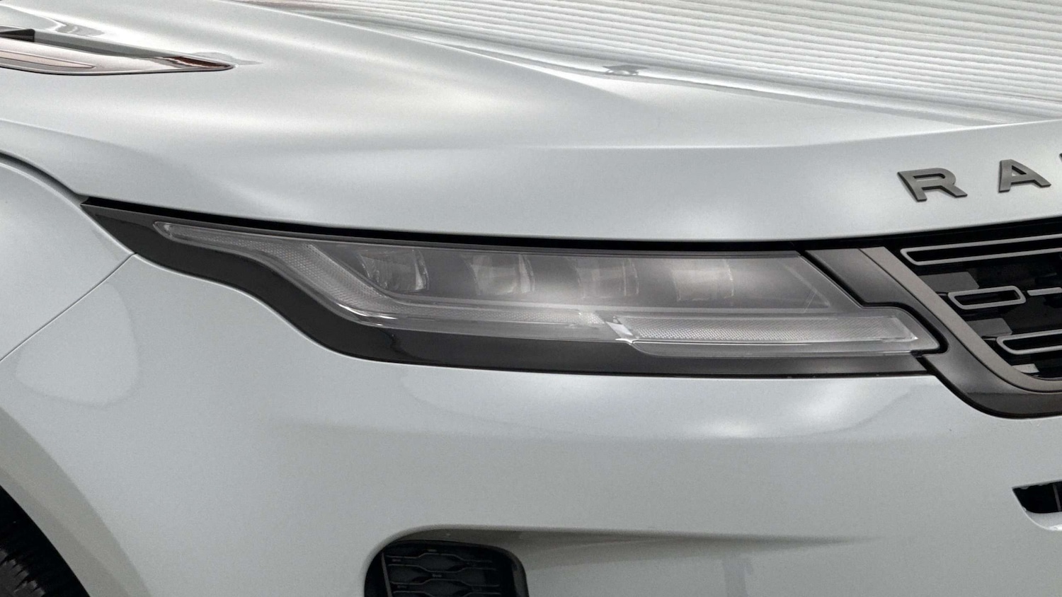 Used Land Rover Range Rover Evoque 2024 for sale - 77928375: Photo 17