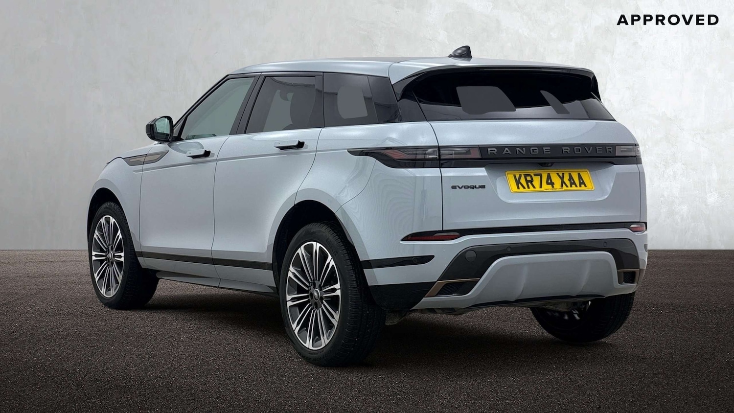 Used Land Rover Range Rover Evoque 2024 for sale - 77928375: Photo 2