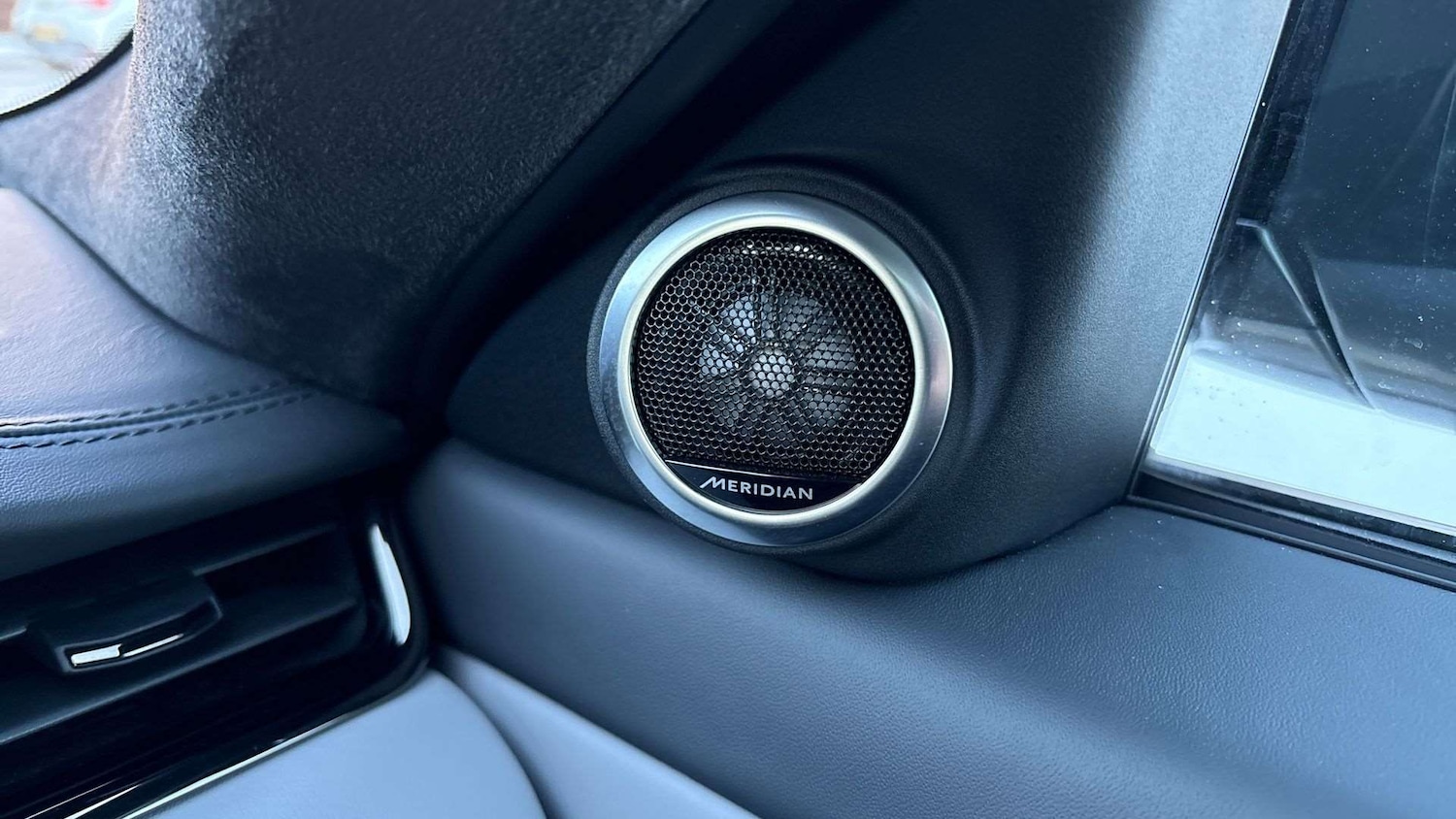 Used Land Rover Range Rover Evoque 2024 for sale - 77928375: Photo 21