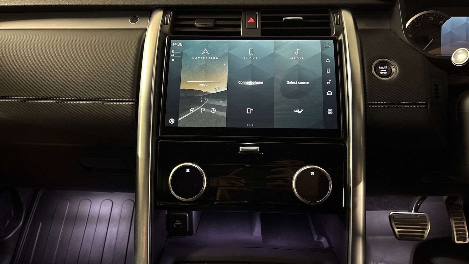 Used Land Rover Discovery 2022 for sale - 77294121: Photo 14