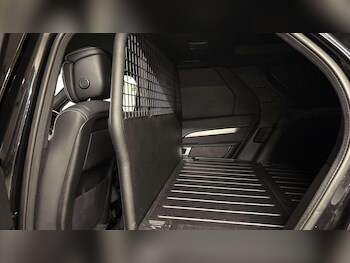 Used Land Rover Discovery 2022 for sale - 77294121: Photo