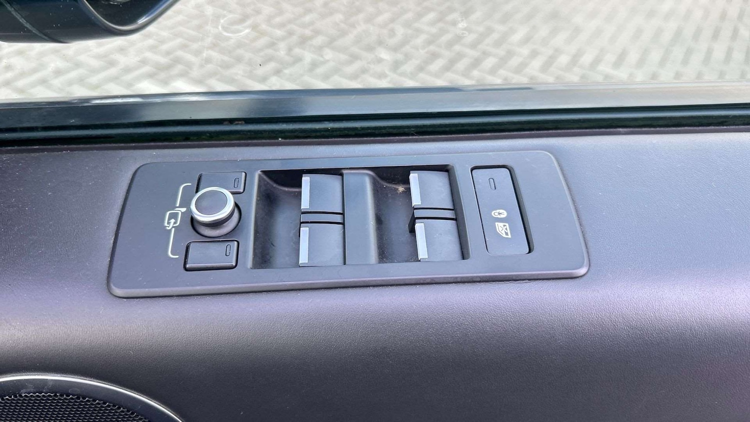 Used Land Rover Discovery 2020 for sale - 77577287: Photo 25