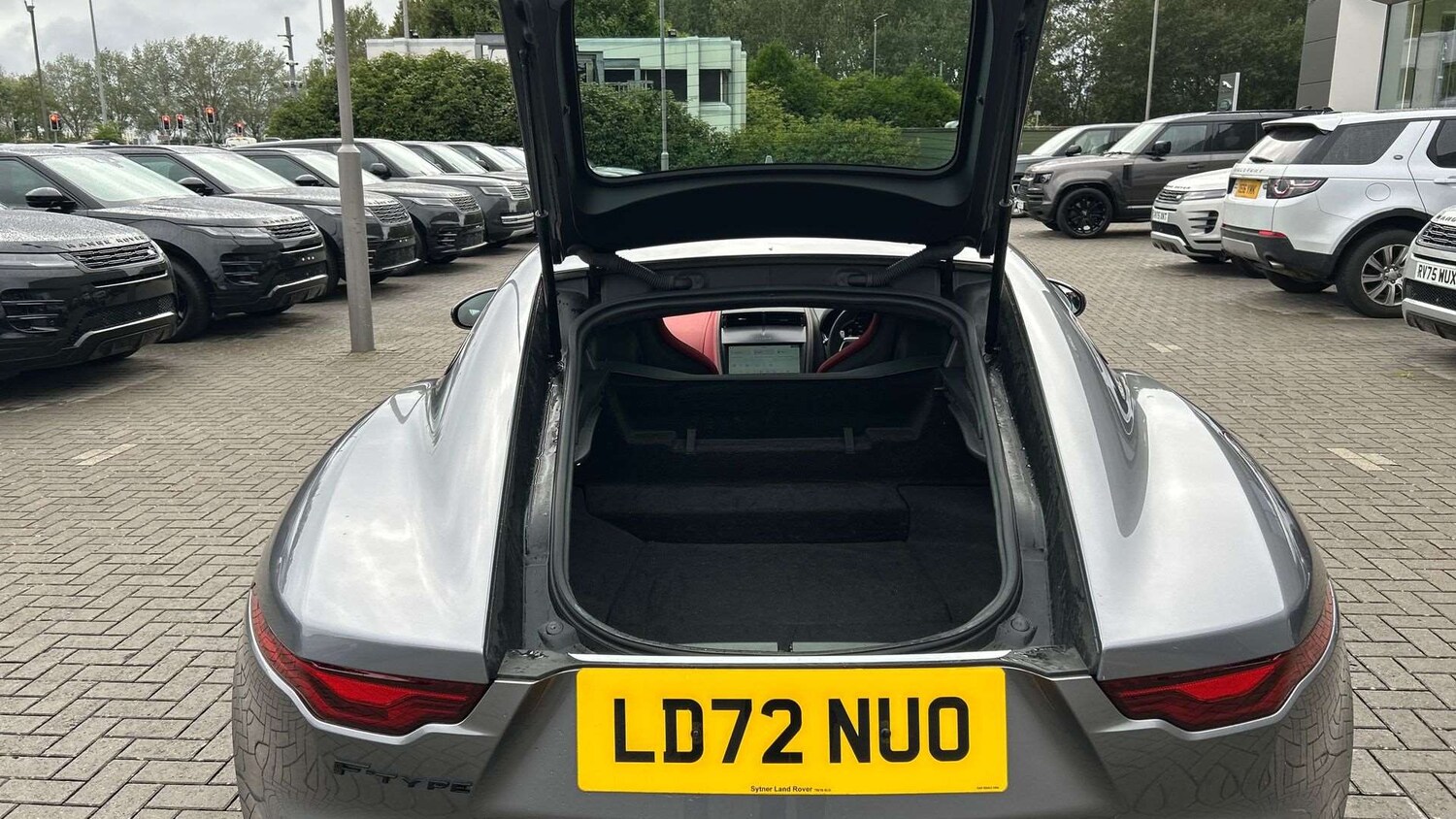 Used Jaguar F-Type 2022 for sale - 77961092: Photo 10
