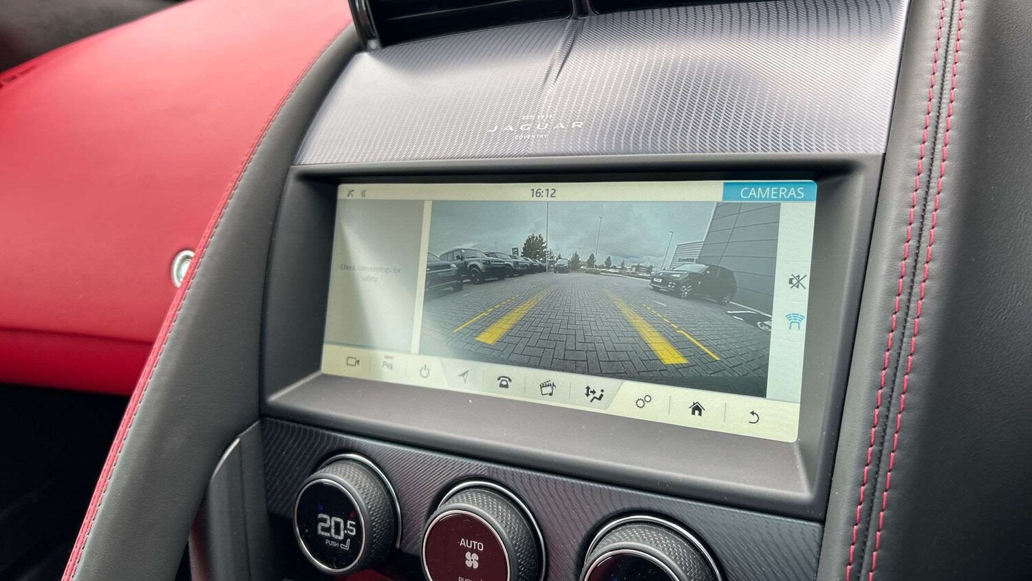 Used Jaguar F-Type 2022 for sale - 77961092: Photo 12