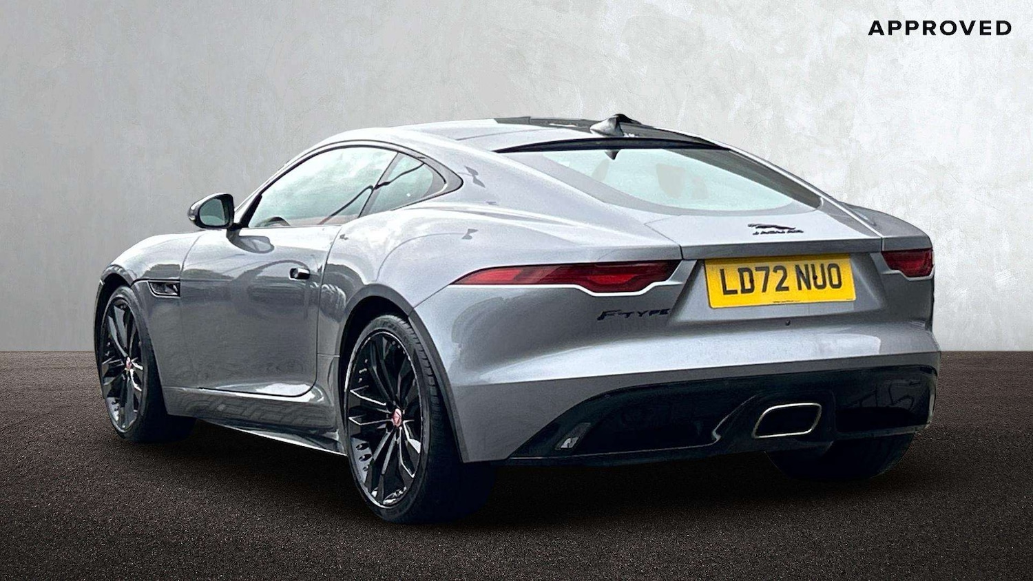 Used Jaguar F-Type 2022 for sale - 77961092: Photo 2