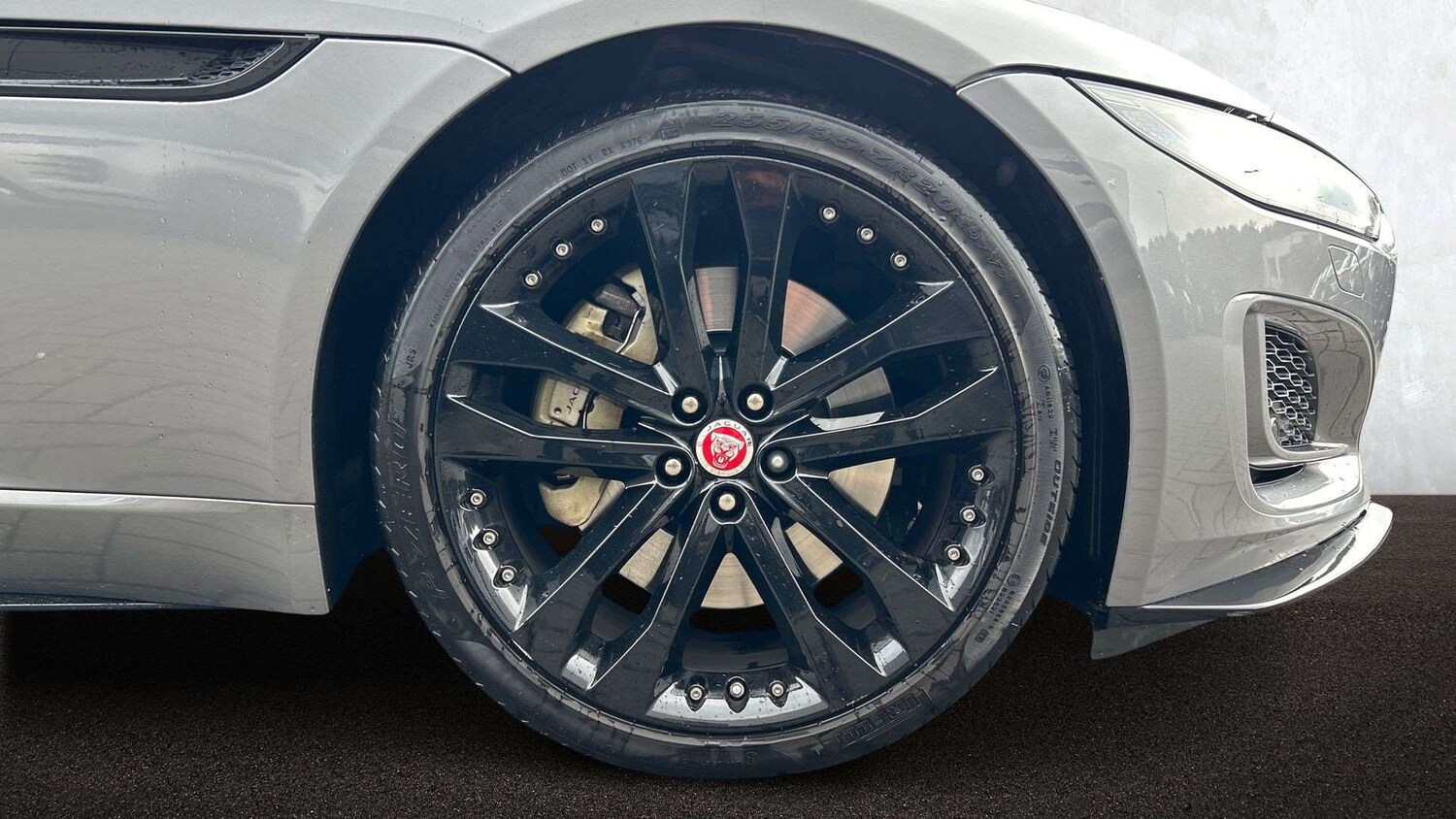 Used Jaguar F-Type 2022 for sale - 77961092: Photo 8