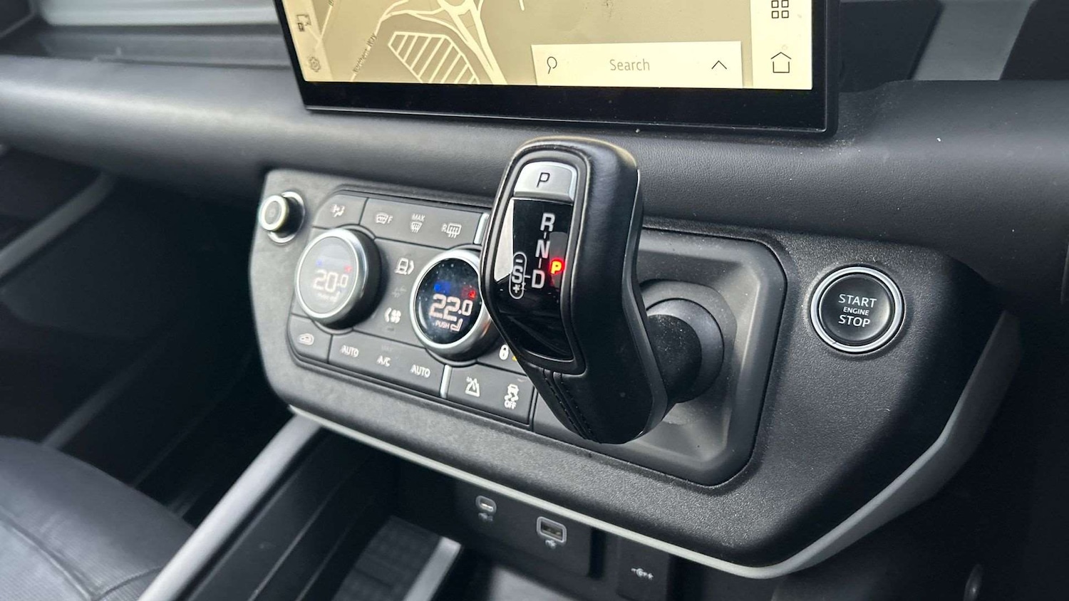 Used Land Rover Defender 2022 for sale - 76889846: Photo 13