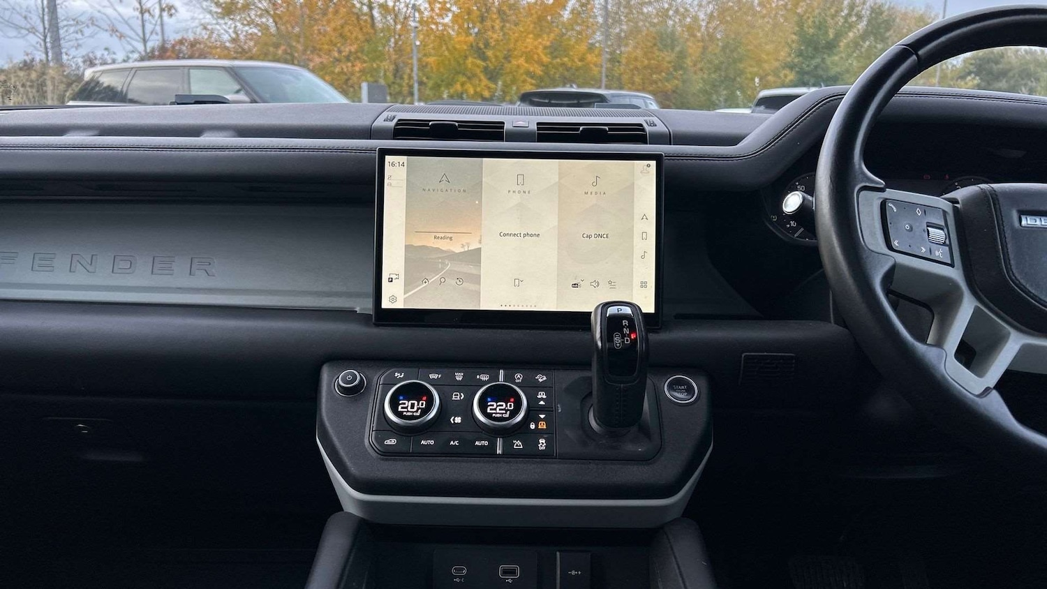 Used Land Rover Defender 2022 for sale - 76889846: Photo 14