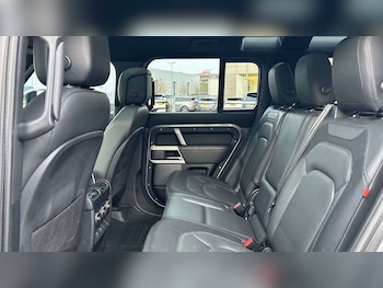 Used Land Rover Defender 2022 for sale - 76889846: Photo