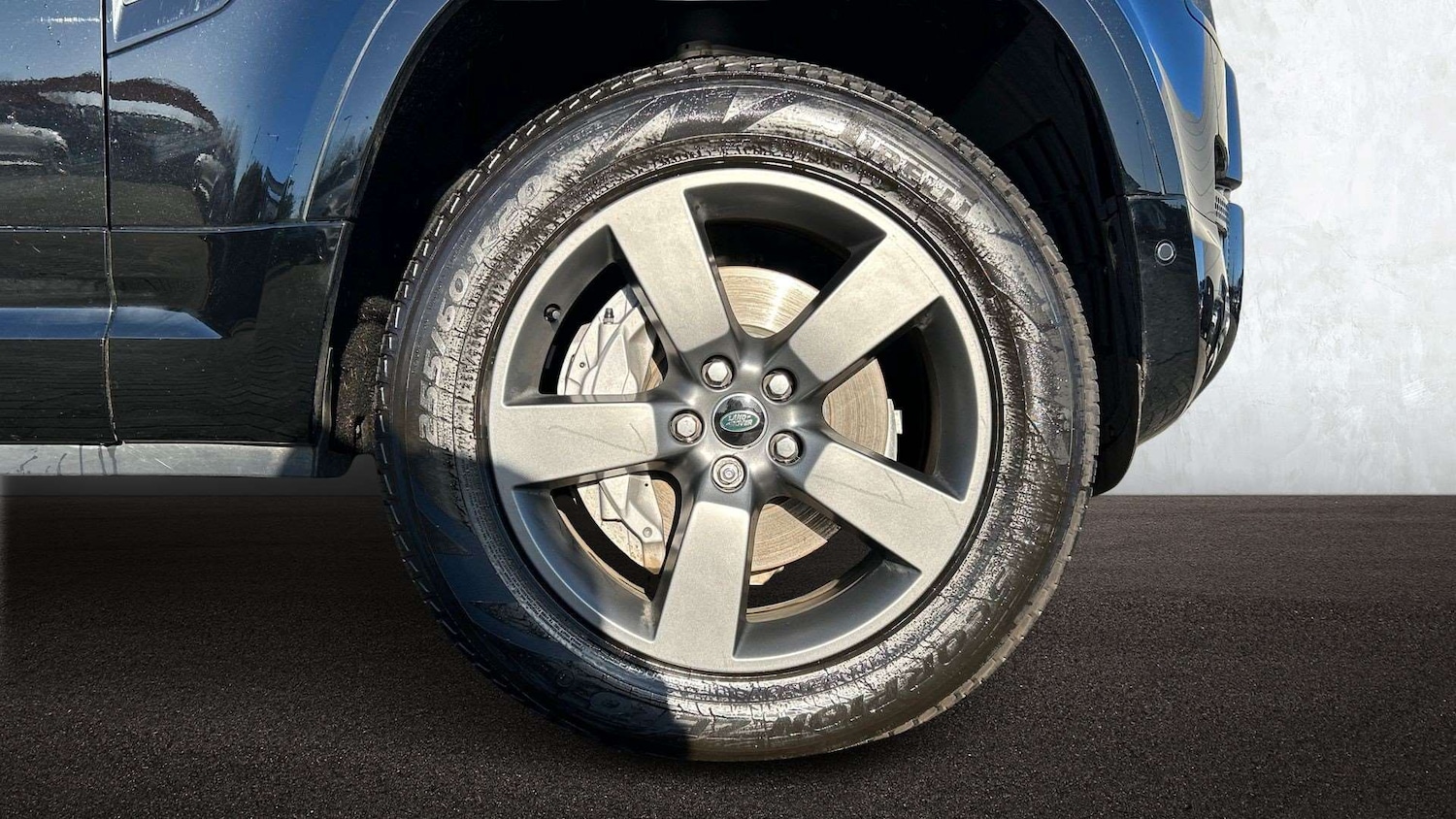 Used Land Rover Defender 2025 for sale - 77147355: Photo 8