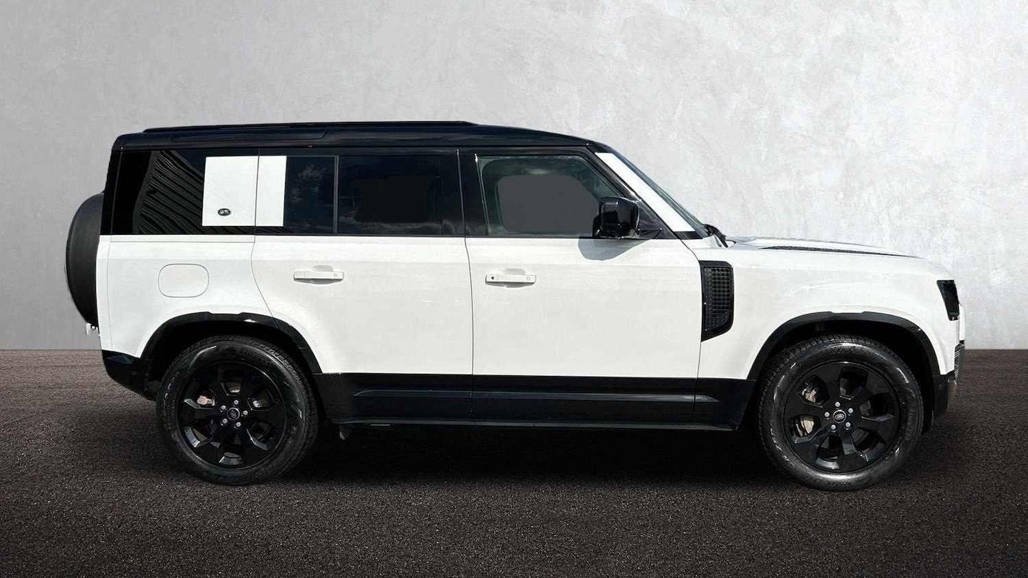 Used Land Rover Defender 2022 for sale - 76459844: Photo 5