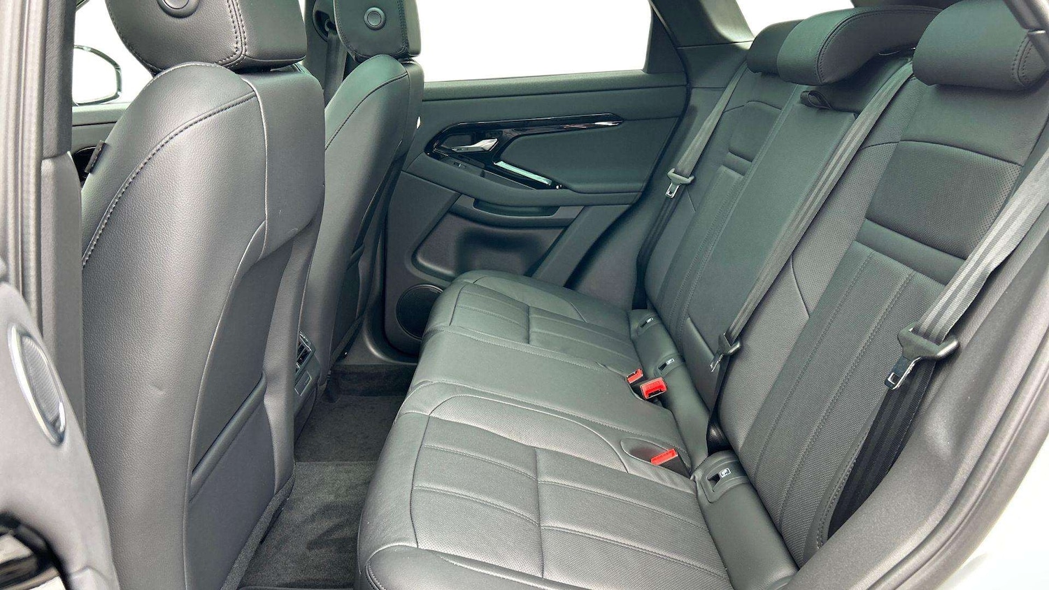 Used Land Rover Range Rover Evoque 2025 for sale - 77577219: Photo 4