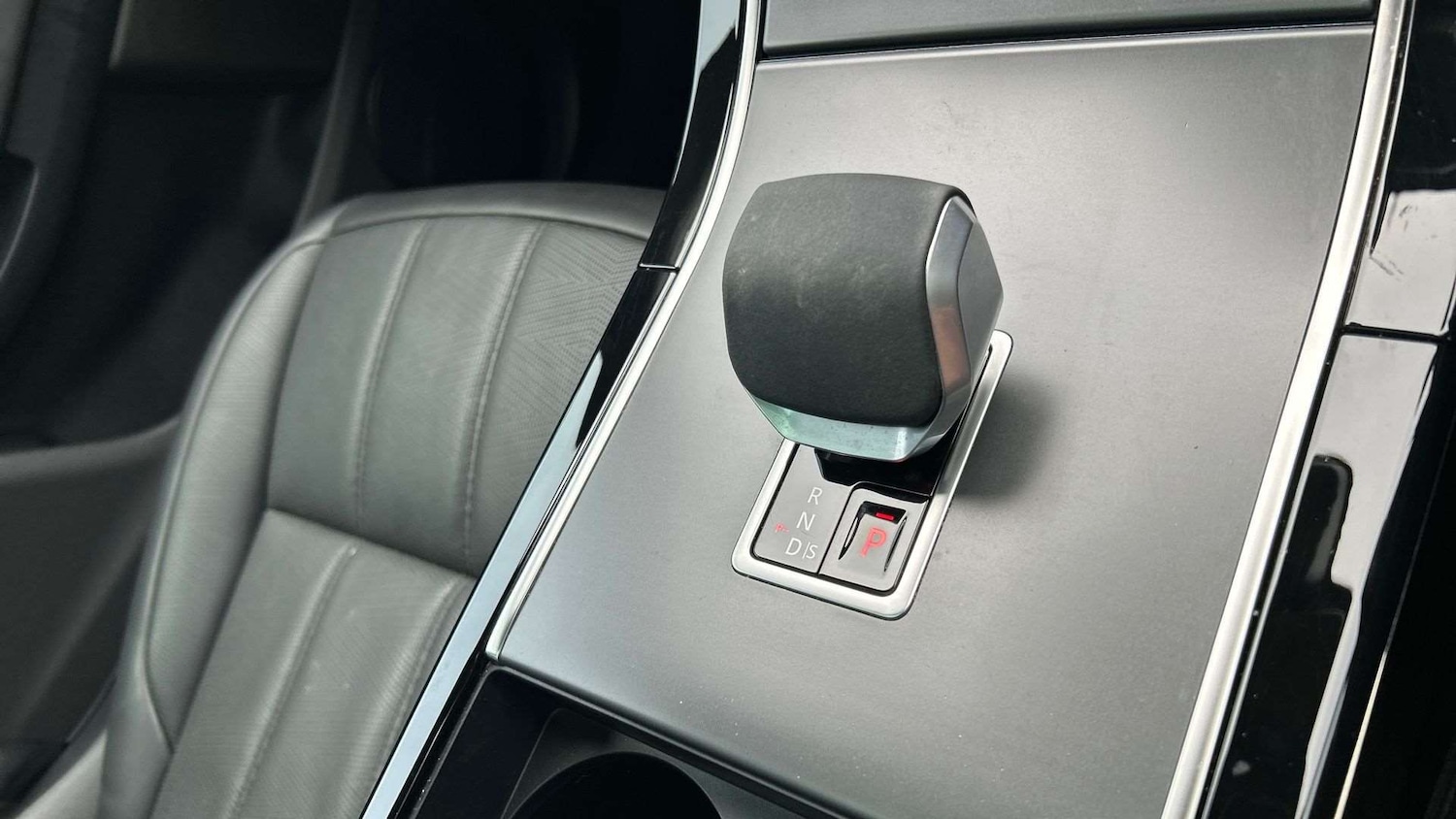 Used Land Rover Range Rover Evoque 2024 for sale - 76488114: Photo 13