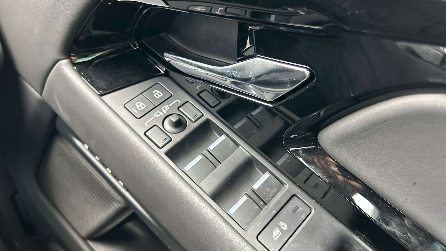 Used Land Rover Range Rover Evoque 2024 for sale - 76488114: Photo 25