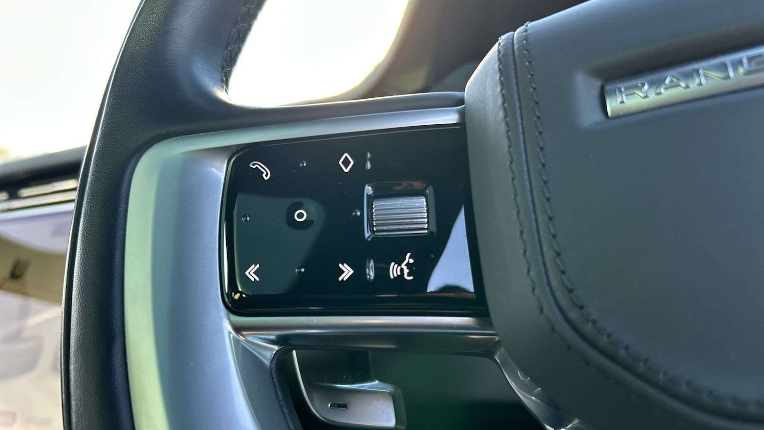 Used Land Rover Range Rover 2022 for sale - 76804731: Photo 35