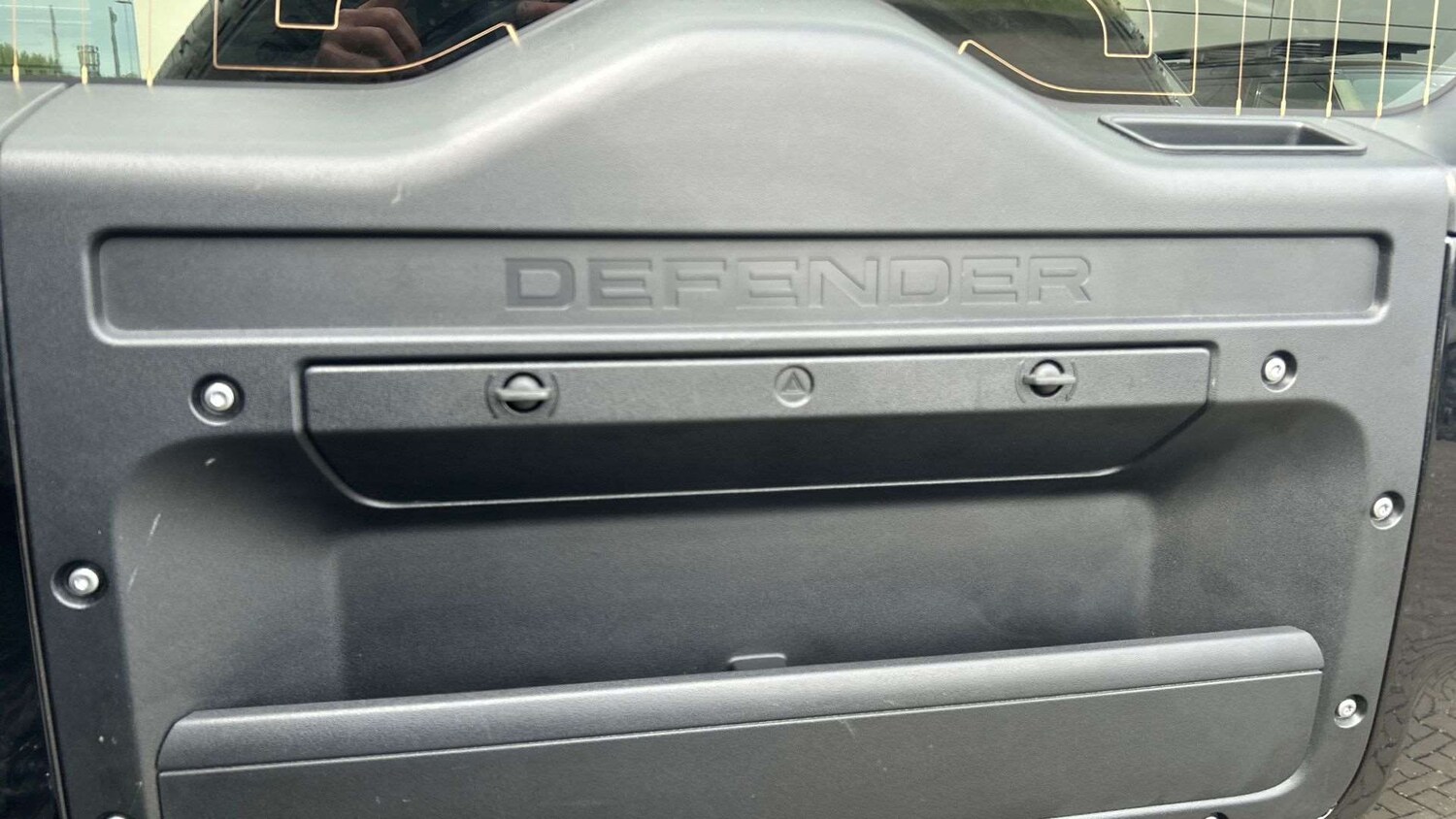 Used Land Rover Defender 2023 for sale - 78209089: Photo 32