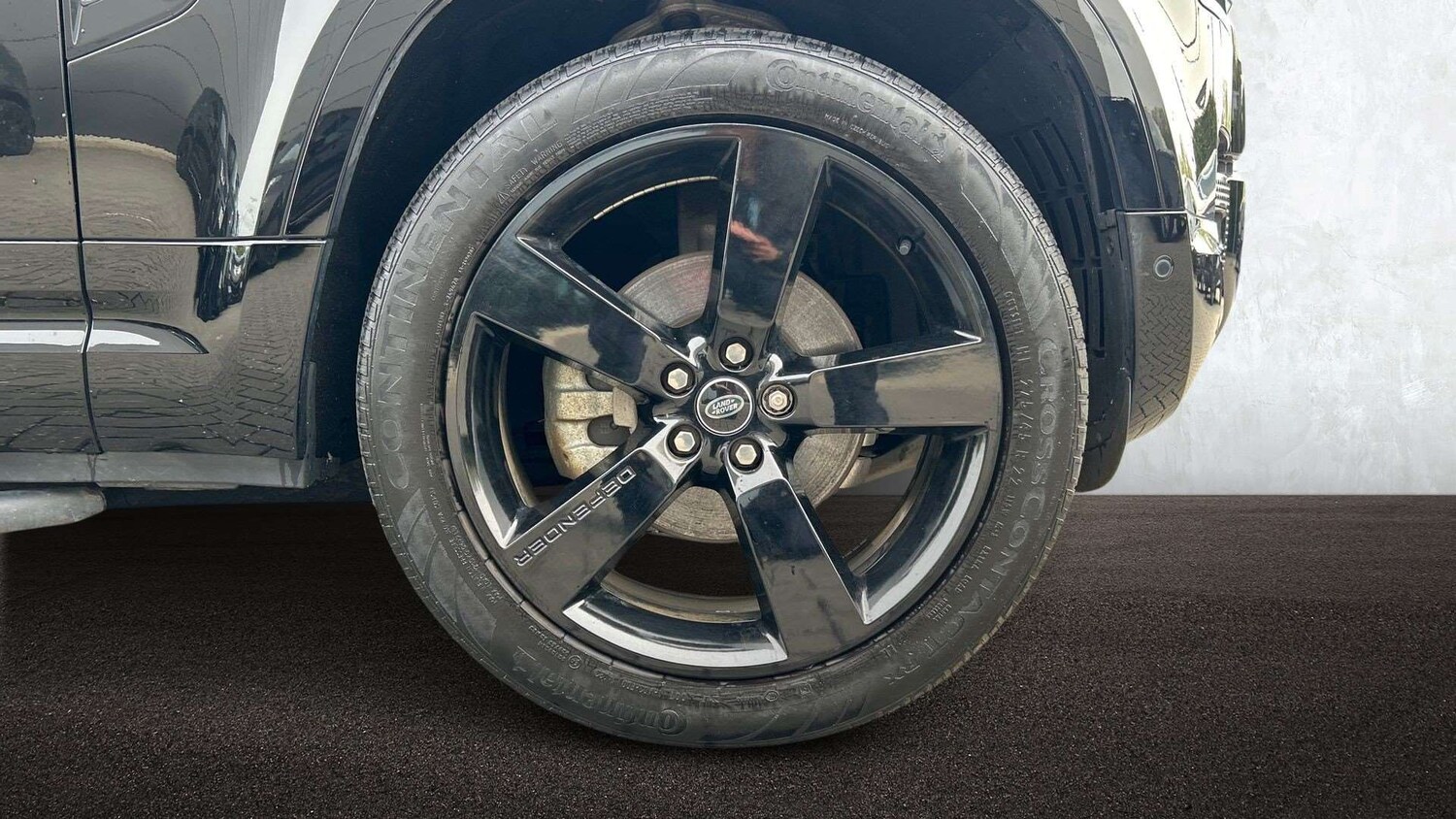 Used Land Rover Defender 2023 for sale - 78209089: Photo 8