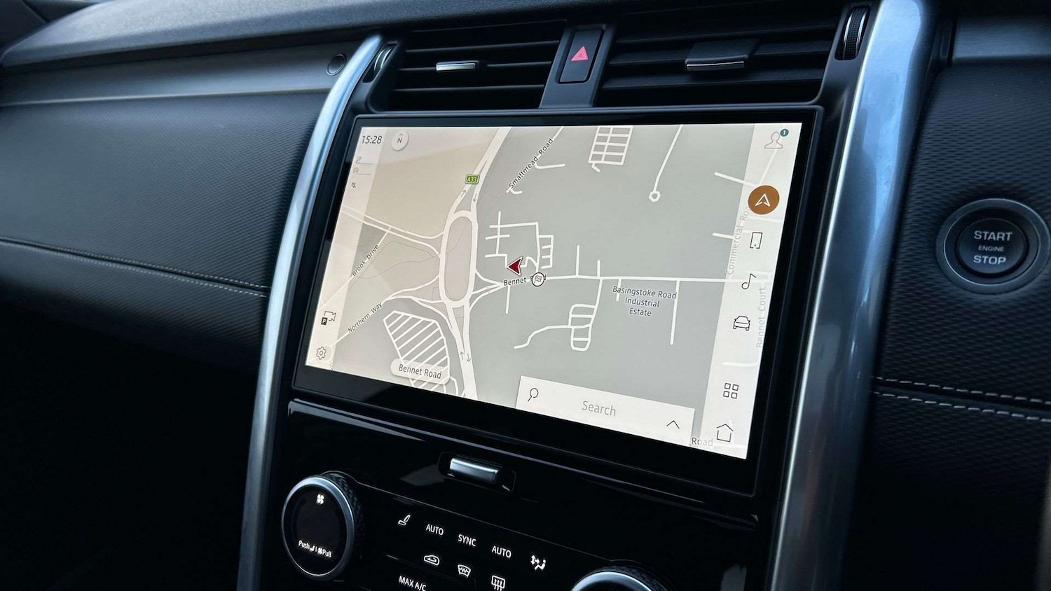 Used Land Rover Discovery 2024 for sale - 77726726: Photo 11