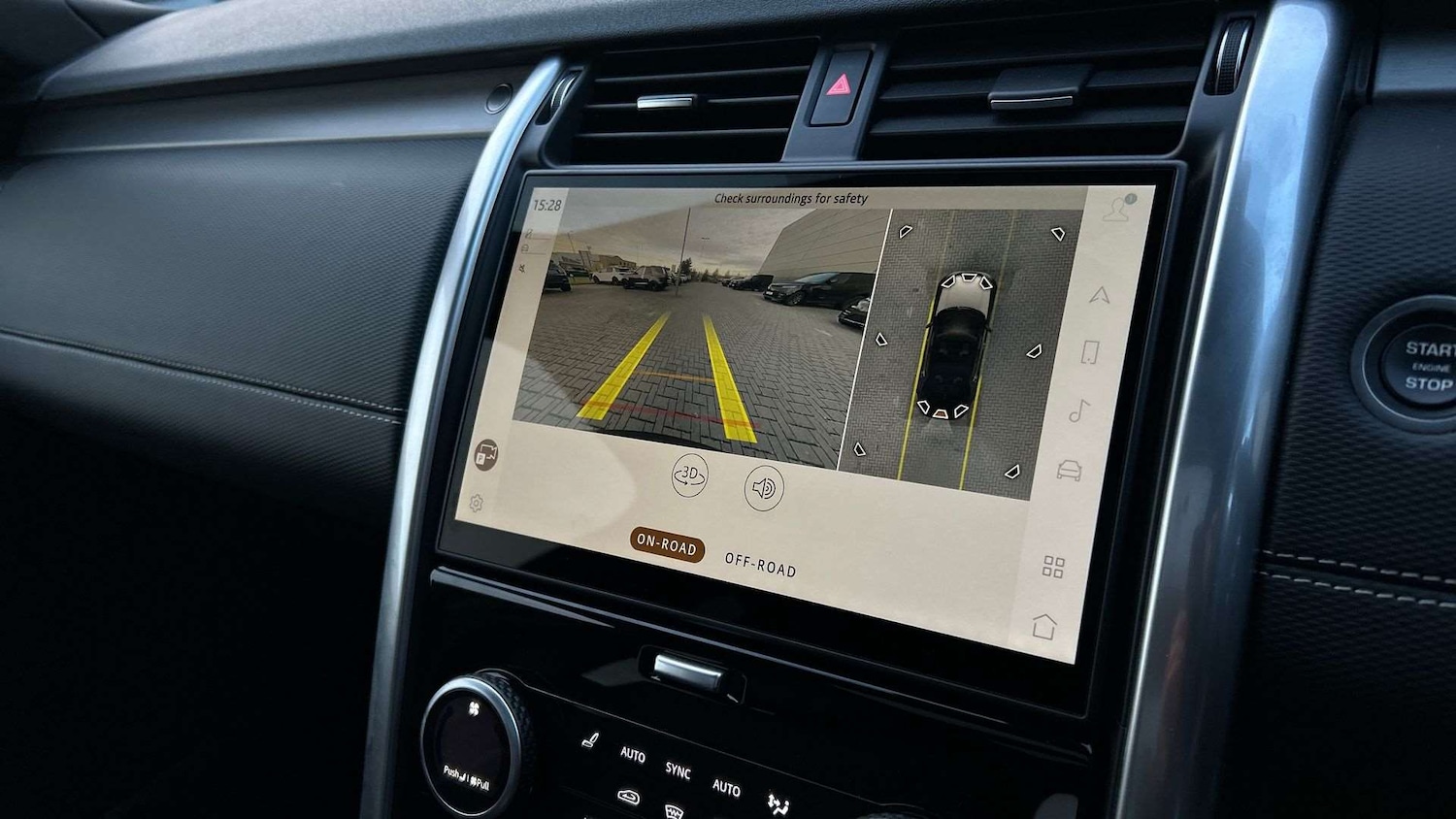 Used Land Rover Discovery 2024 for sale - 77726726: Photo 12